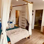 Charming House With Terrace Casa Canaria באד פירמונט