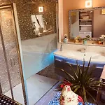Charming House With Terrace Casa Canaria דירה באד פירמונט