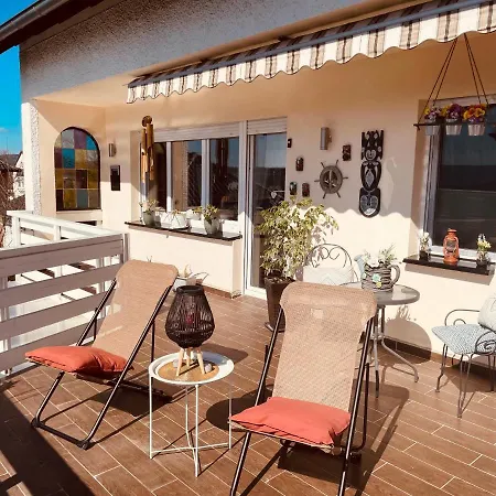 Charming House With Terrace Casa Canaria * 바트피르몬트