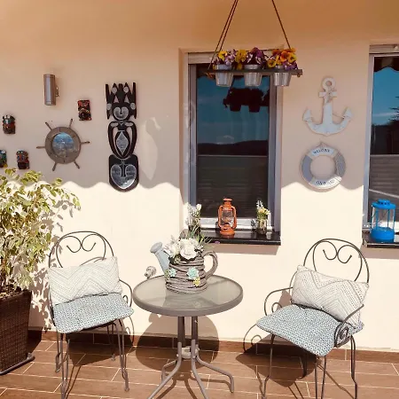 Charming House With Terrace Casa Canaria